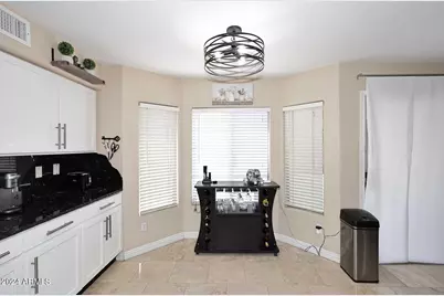 25224 N 66th Drive, Phoenix, AZ 85083 - Photo 17