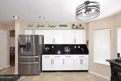 25224 N 66th Drive, Phoenix, AZ 85083 - Photo 19