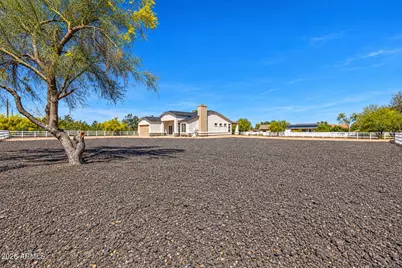 19218 E Hunt Highway, Queen Creek, AZ 85142 - Photo 3