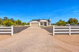 19218 E Hunt Hwy, Queen Creek, AZ 85142 - Photo 1
