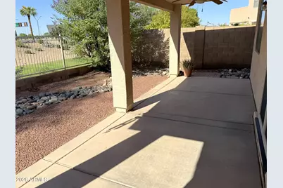 15477 W Jackson Street, Goodyear, AZ 85338 - Photo 23