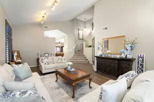 732 S Valle Verde, Mesa, AZ 85208 - Photo 5