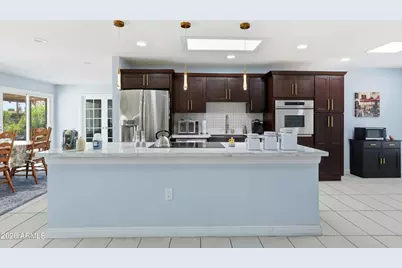11025 W Campana Drive, Sun City, AZ 85351 - Photo 7