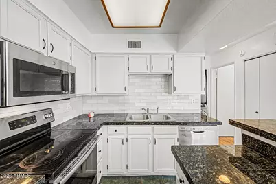 602 N May Street #49, Mesa, AZ 85201 - Photo 17