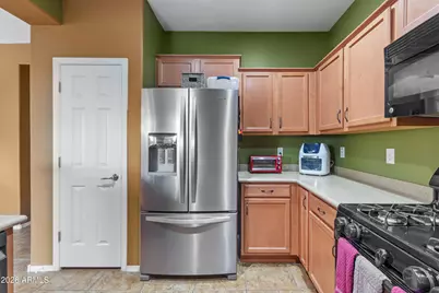 7729 W Springfield Way, Florence, AZ 85132 - Photo 17