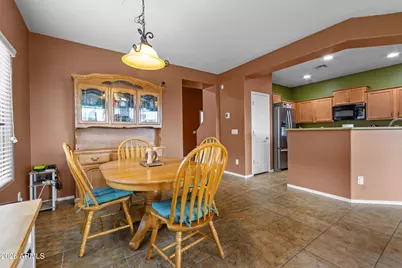 7729 W Springfield Way, Florence, AZ 85132 - Photo 9