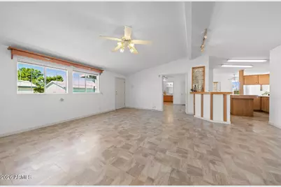 17200 W Bell Road #2251, Surprise, AZ 85374 - Photo 5