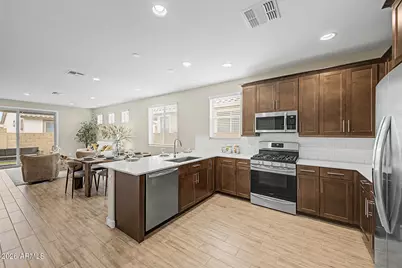 24884 N 171st Lane, Surprise, AZ 85387 - Photo 15