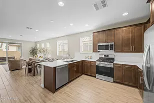 24884 N 171st Ln, Surprise, AZ 85387 - Photo 15