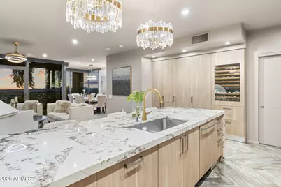 7120 E Kierland Boulevard #915, Scottsdale, AZ 85254 - Photo 9
