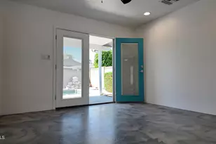 8637 E Keim Dr, Scottsdale, AZ 85250 - Photo 13
