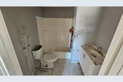 9113 E Butternut Avenue, Mesa, AZ 85208 - Photo 17