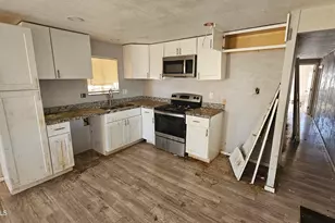9113 E Butternut Ave, Mesa, AZ 85208 - Photo 13