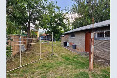 40 Cochise Row, Bisbee, AZ 85603 - Photo 27