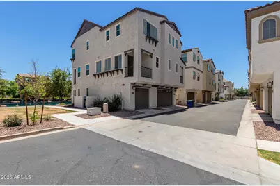 1697 E Hampton Lane, Gilbert, AZ 85295 - Photo 3