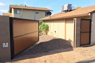 1904 W Palm Ln, Phoenix, AZ 85009 - Photo 3
