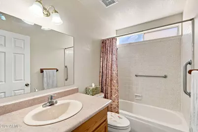10340 W Hazelwood Avenue, Phoenix, AZ 85037 - Photo 15