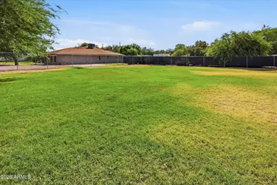 14 S 29th Place, Gilbert, AZ 85296 - Photo 23