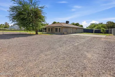 14 S 29th Place, Gilbert, AZ 85296 - Photo 3