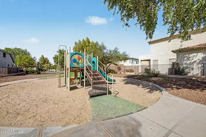 6503 W Florence Avenue, Phoenix, AZ 85043 - Photo 39