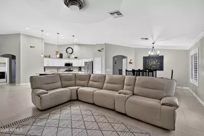 8566 W Keim Drive, Glendale, AZ 85305 - Photo 9