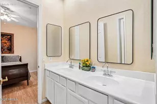 3969 E Navigator Ln, Phoenix, AZ 85050 - Photo 13