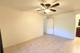 93 N Cooper Rd, Chandler, AZ 85225 - Photo 9