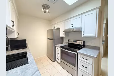 93 N Cooper Road #19, Chandler, AZ 85225 - Photo 7