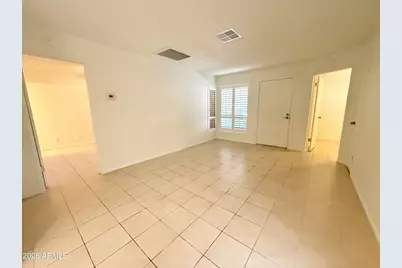 93 N Cooper Road #19, Chandler, AZ 85225 - Photo 5