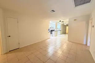 93 N Cooper Rd, Chandler, AZ 85225 - Photo 3