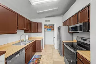 3717 W Villa Maria Dr, Glendale, AZ 85308 - Photo 13