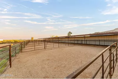 34953 S Nine Iron Ranch Road, Wickenburg, AZ 85390 - Photo 37
