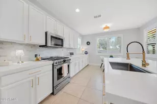 13023 N 93rd Dr, Peoria, AZ 85381 - Photo 5