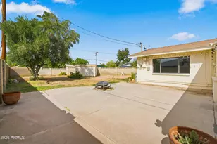 4518 N 36th Pl, Phoenix, AZ 85018 - Photo 3