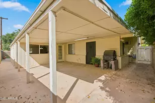 4518 N 36th Pl, Phoenix, AZ 85018 - Photo 19