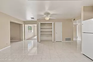 4518 N 36th Pl, Phoenix, AZ 85018 - Photo 13