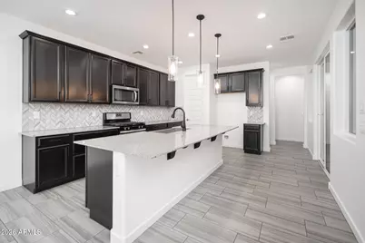 7138 W Kent Drive, Chandler, AZ 85226 - Photo 5