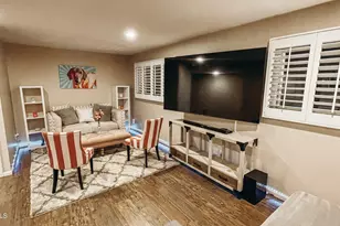 8249 E Redwing Rd, Scottsdale, AZ 85250 - Photo 31