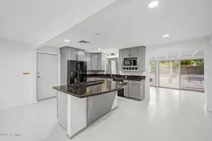 8744 N 6th Dr, Phoenix, AZ 85021 - Photo 11