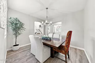 14528 W Cameron Dr, Surprise, AZ 85379 - Photo 17