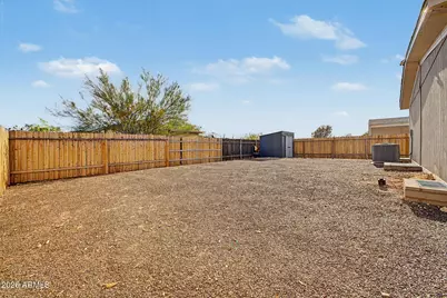 22425 W Pleasant Lane, Wittmann, AZ 85361 - Photo 19