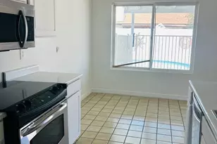 4136 W Corrine Dr, Phoenix, AZ 85029 - Photo 9