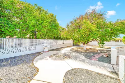 11045 W Salem Drive, Sun City, AZ 85351 - Photo 45
