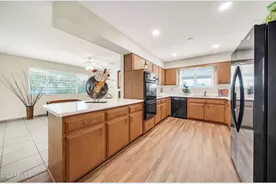 11045 W Salem Drive, Sun City, AZ 85351 - Photo 11
