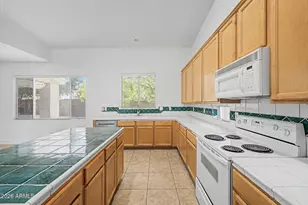 1223 W Waltann Ln, Phoenix, AZ 85023 - Photo 15