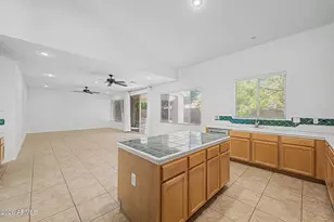 1223 W Waltann Ln, Phoenix, AZ 85023 - Photo 9