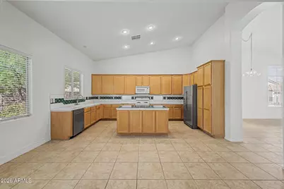 1223 W Waltann Lane, Phoenix, AZ 85023 - Photo 13