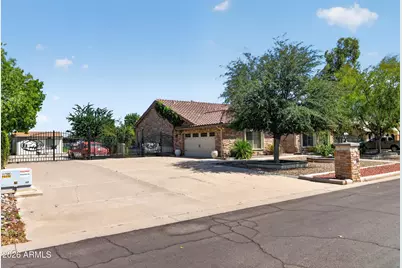 5723 N 106 Avenue N, Glendale, AZ 85307 - Photo 7