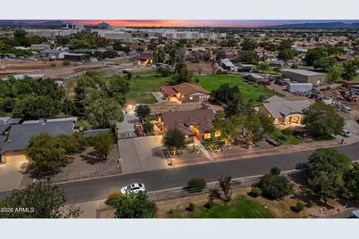 5723 N 106 Avenue N, Glendale, AZ 85307 - Photo 3
