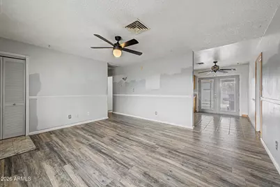 7214 W Desert Cove Avenue, Peoria, AZ 85345 - Photo 9